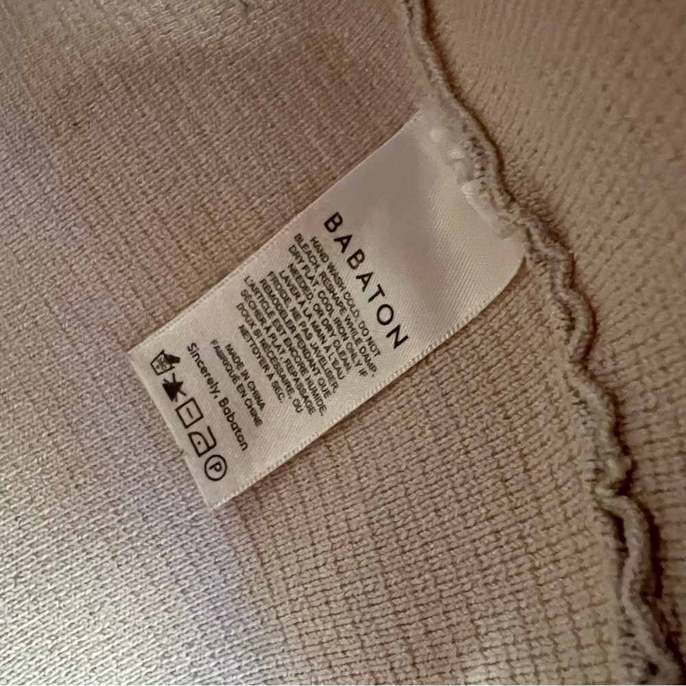 Babaton light gray casual Ribbed Sleeveless halter Crop Top size XS - Picture 6 of 7